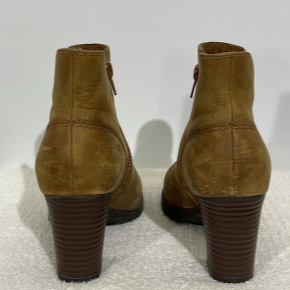Collection by Clarks Verona Trish Tan Size 7.5 - Picture 3 of 8